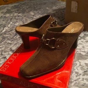 Aerosoles color brown size 7
